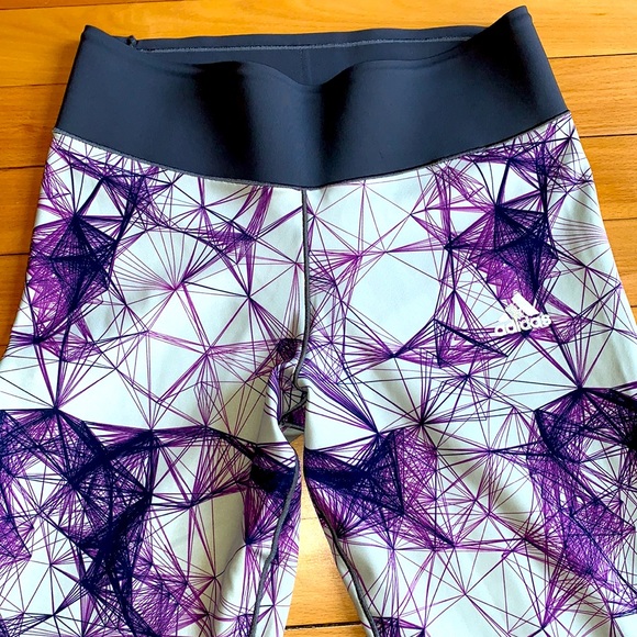 Adidas cropped leggings - Picture 2 of 4